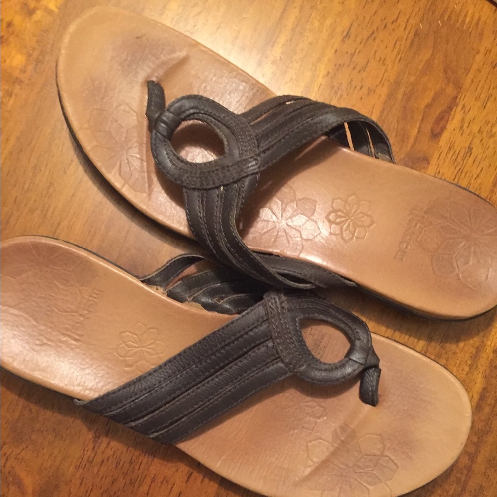 Merrell Flip flops
